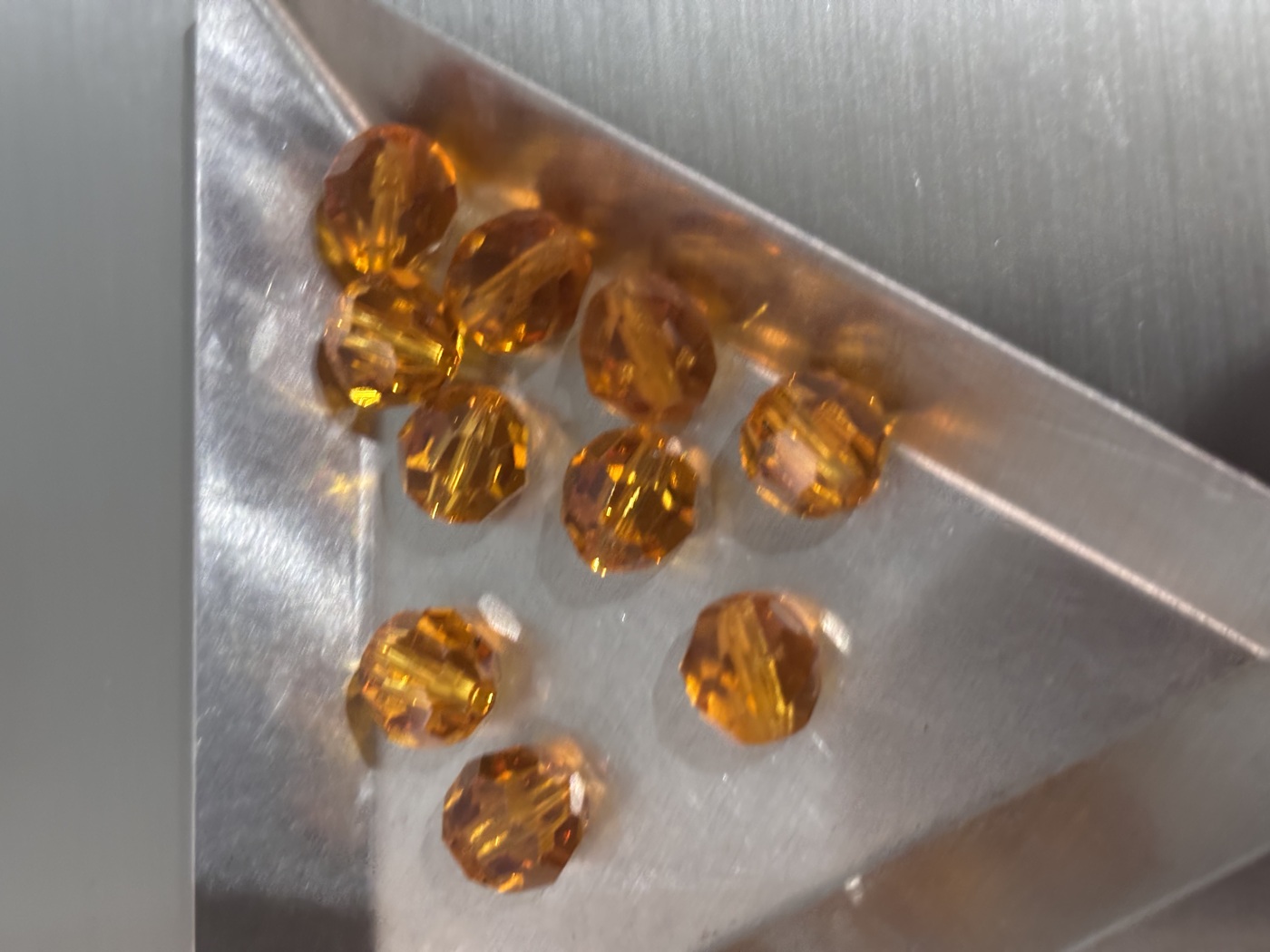8mm Deep Yellow Crystal Beads 8mm Deep Yellow Crystal Beads